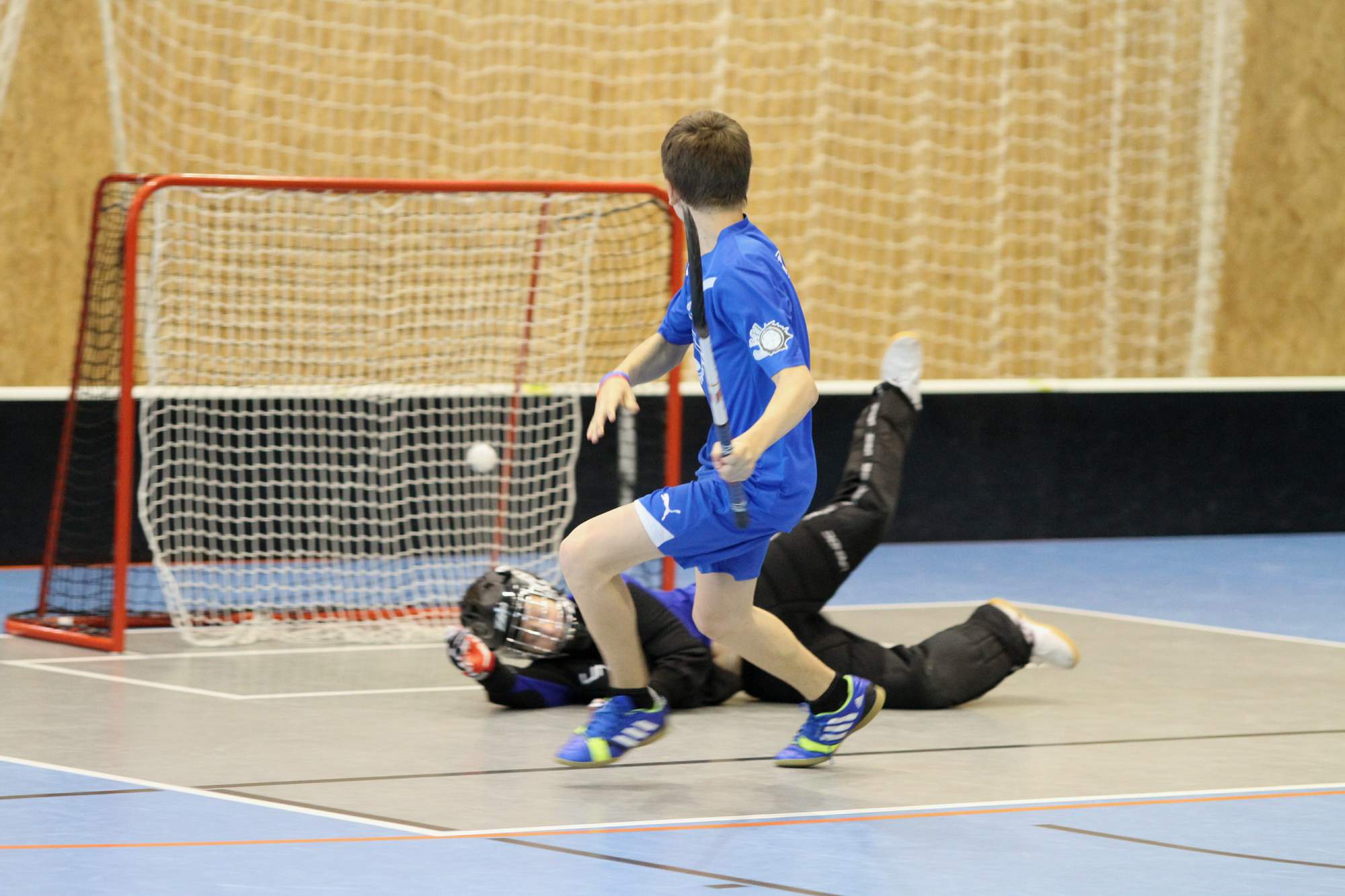 Zubri_vs_Hadi_finale_playdown_03